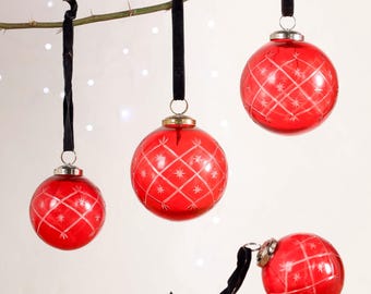 Laal Velvet Red Bauble Duo I Crimson Charm Bauble Set I Velvet Red Eco Baubles I Laal Festive Glass Ornaments I Elegant Red Velvet Bauble
