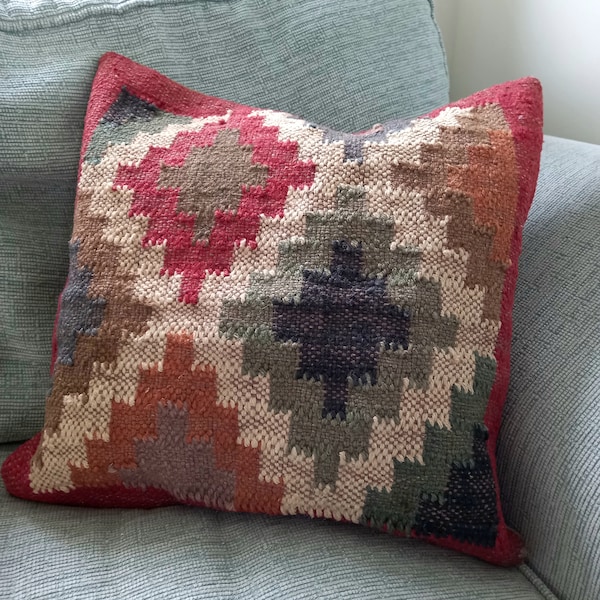 Kilim throw cushion 'Noor' 16x16 or 18x18inch / Square sofa cushion jute and wool mix with geometric pattern in autumn colours Indian Kilim