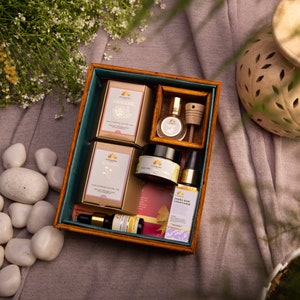 Luxury Gift Set For Her / Ayurvedic Gift Hamper / Pamper Hamper / Self Care Wellness Package / Vegan Natural Skincare / Valentines Gift