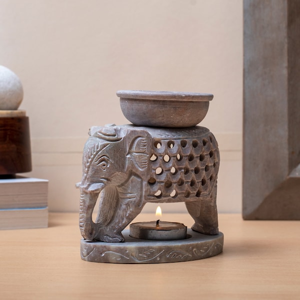 Standing Elephant Oil Burner Handmade from Soapstone / Tealight Holder and Diffuser for Aromatherapy / Wax Melter / Oil Warmer