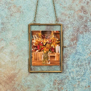 Photo Frames with Antique Brass Finish Hanging Portrait or Landscape with Metal Frame and Chain Vintage Style / Gift for New Home
