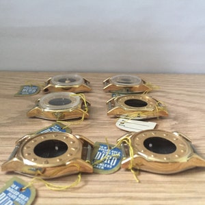 10 Boîtiers Et Cadrans Vintage Venus (New Old Stock) - Pour Divers Calibres - Neuf Sans étiquette