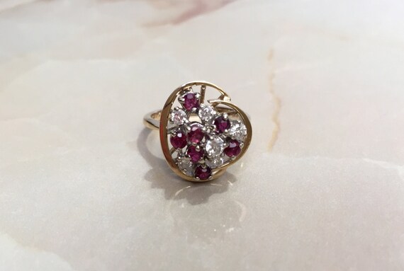 Vintage Ruby and Diamond 14K Gold Cluster Ring - … - image 4