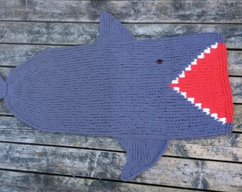 PDF knitting pattern Shark blanket cocoon