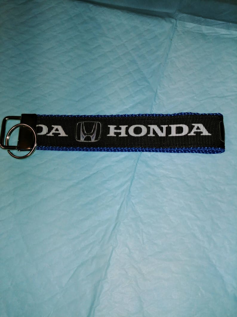 Honda keychain image 1