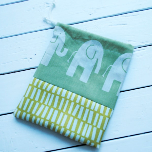 Gender Neutral Drawstring Pouch