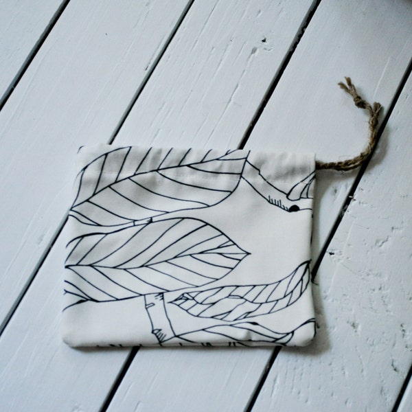 Black & White Drawstring Pouch