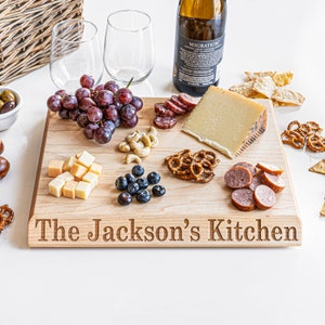 Personalized Cutting Board, Chopping Block, Wedding Gift, Anniversary Gift, Custom Engraved Walnut Cutting Board