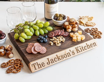 Personalized Cutting Board, Closing Gift, Kitchen Cutting Board, Personalized Gift, Housewarming Gift, Wedding Gift, Grandparent Gift