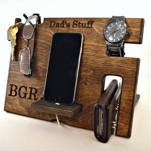 World's Best Dad Gift, Personalized Docking Station for Men, Happy Father's Day, Customized Charging Stand, Unique Manly Gift, Gifts for Dad