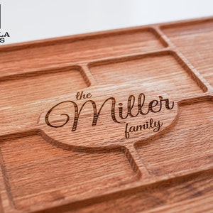 Close up of a red Oak Charcuterie personalization in style #1