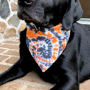 Halloween Dog bandana halloween scarf halloween dog gift pumpkin dog bandana dog costume  black and orange dog bandana tie dye bandana