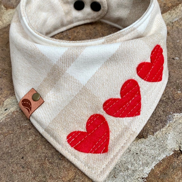 Valentine Dog bandana winter dog gift heart dog bandana valentine dog scarf bandana heart dog scarf Dog mom gift new puppy gift Valentine