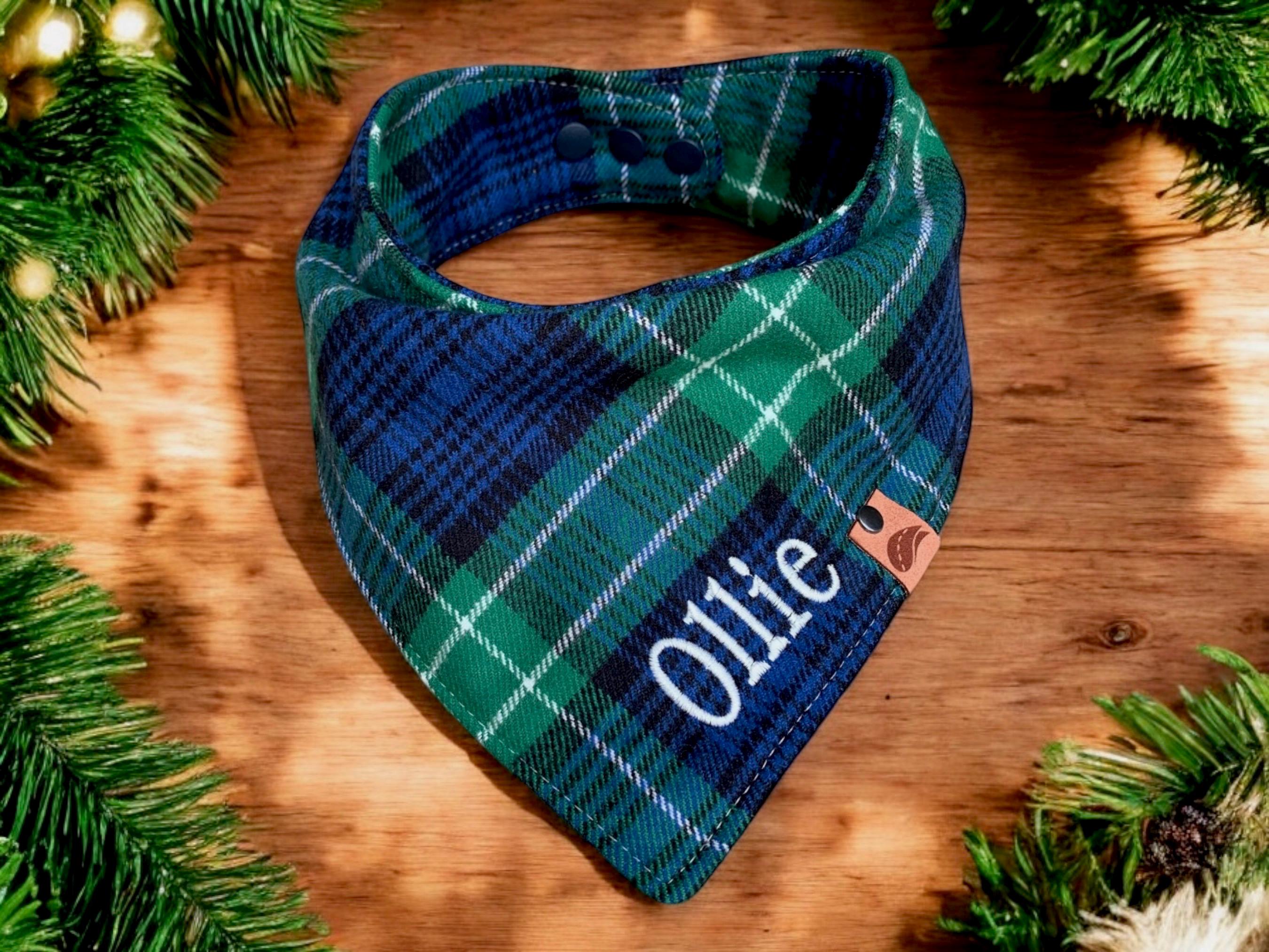 チェック柄フランネル犬用バンダナ、秋用タータンチェック犬用バンダナ