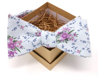 Blu e viola floreale Bow Tie - Freestyle Papillon - blu con laccetti Bow Tie - regali Groomsmen - matrimonio rustico cravatte - regalo per insegnante