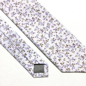 Lavender and Olive Tie - Men's Skinny Tie - Women's Vintage Tie - Purple and White Cotton Skinny Tie - Wedding Tie
