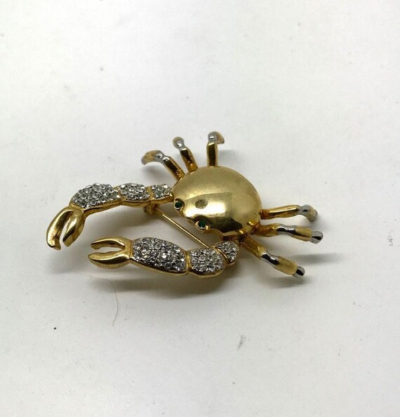 TTjewelry Red Crab Animal Brooch Pin - Gold Tone Rhinestone Crystal Fashion Jewelry - View #3