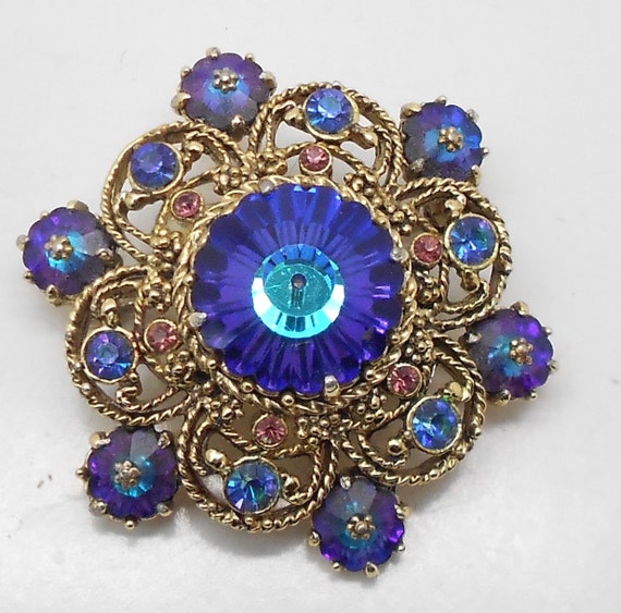 Buy PRICE REDUCED Vintage Stunning Weiss Prong-set Deep Blue Margarita Rivoli Rhinestone Brooch Online in India - Etsy