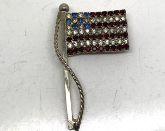 Vintage Prong-Set USA Rhinestone Flag Brooch