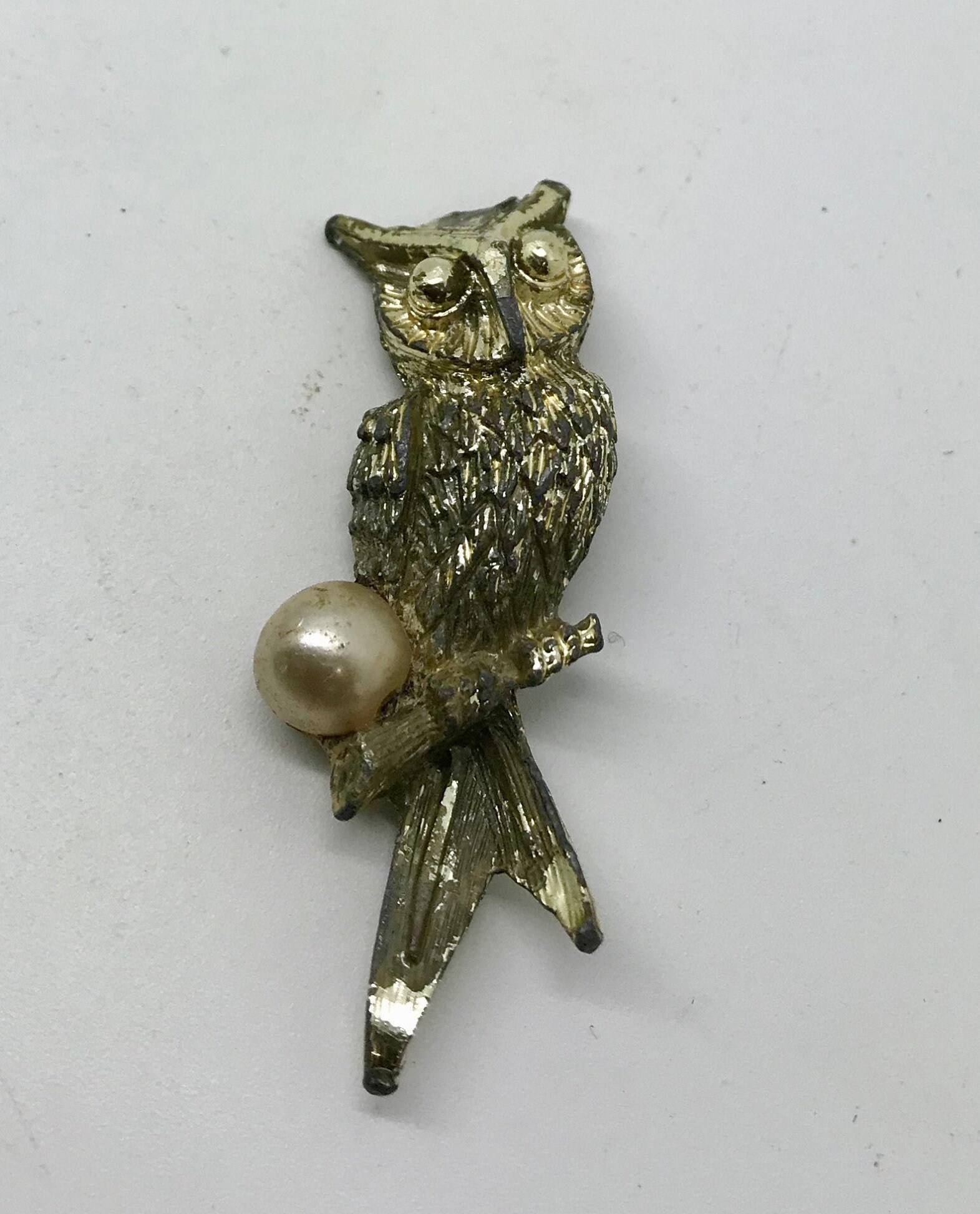 Vintage Figural Faux Pearl Owl Brooch