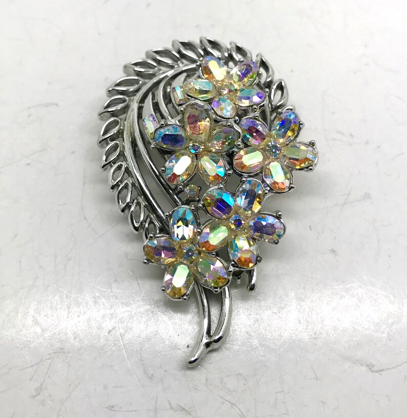 Alilang Women's Vintage Crystal Flower Bouquet Brooch - Rhinestone Pin For Wedding, Jacket, Dress - View #2