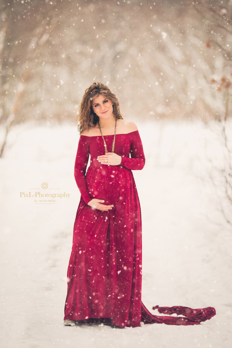 Flying Maternity dress/Maternity gown/engagement/photo prop/photo shoot/Maxi dress/Off the shoulder/super long/plus size/long sleeves