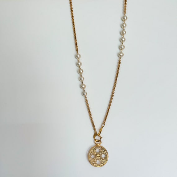 Rue Paris Pearl Medallion Necklace