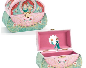 Personalised Princess Carriage Musical Jewellery Box | Children's Musical Princess Keepsake Box | Granddaughter Christmas Gift