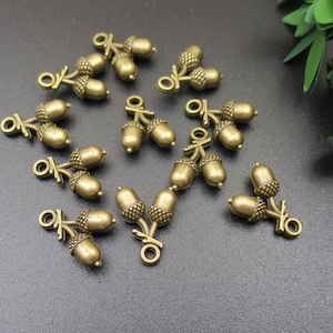 10Pcs 12x15mm Bronze Acorn Charms - p1684-A