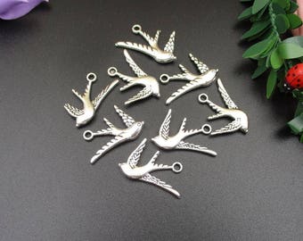 10Pcs 27x24mm Silver Flying Swallow Charms - p1702