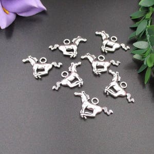 10Pcs 28×17mm Silver Horse Pendants ,Horse Charms 2 Sided-p1584