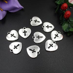 10Pcs 17x16mm Silver Heart Charms Hollowed Cross Design-p1879