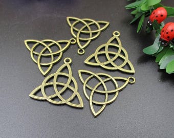 10Pcs 29x30mm Celtic Knot Charms Antique Bronze Tone-p1197-A
