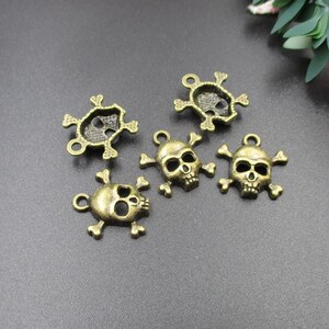 10PCS,18x16mm Bronze Skull Charms-p2107-A