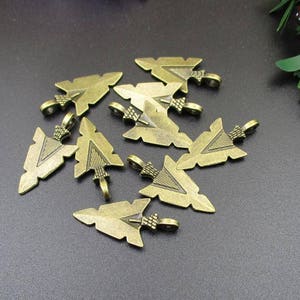 10Pcs 31x16mm Bronze Arrow Head Charms-p1351