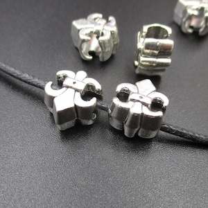 10Pcs 12x8mm Silver Anchor Spacer Beads-4.5mm Centered Hole Size-p1957