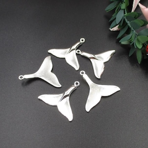 10PCS 30x27mm Big Silver Whale Tail Charms-p2112
