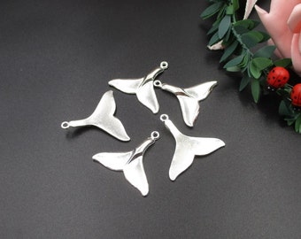 10PCS 30x27mm Big Silver Whale Tail Charms-p2112