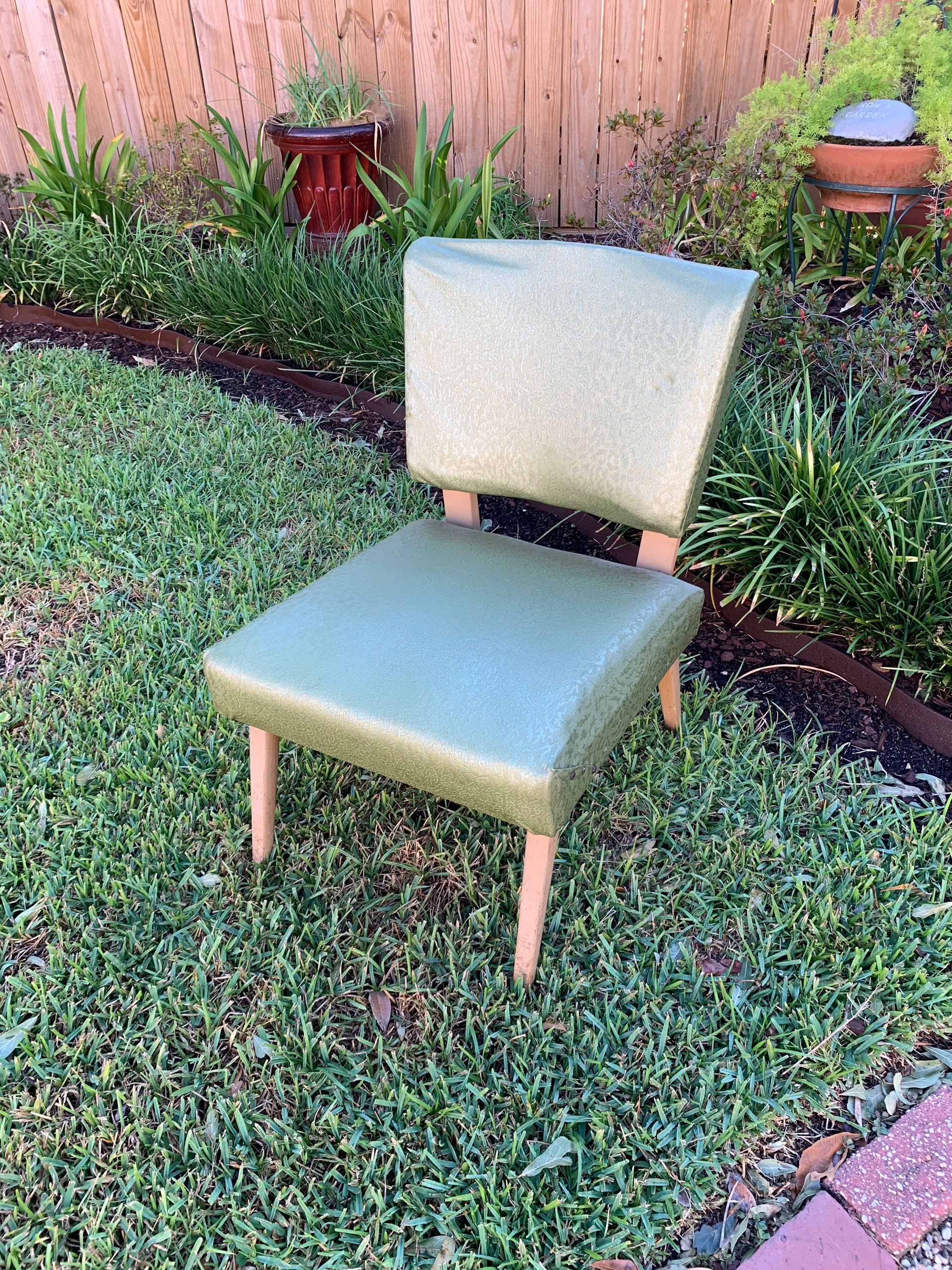 Mcm 2024 slipper chair