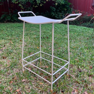 Mid Century Wrought Iron Bench Stool White Vanity Bath Patio Desk Salterini Style Boho Mesh Handles Patio