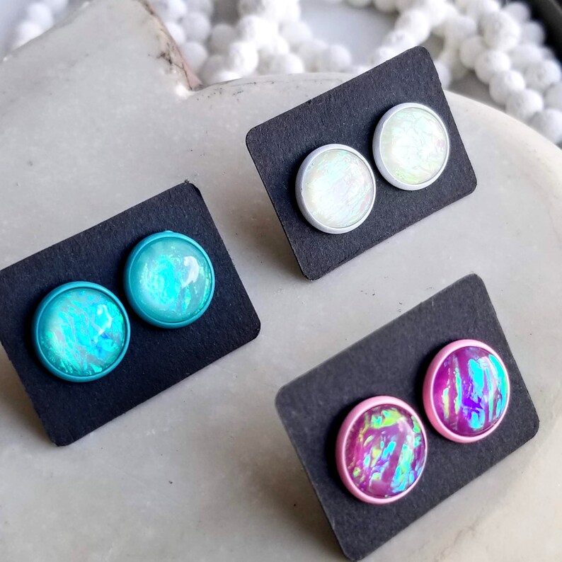 12mm Flashy Resin Stud Earrings Post Earring Boho Earring Statement Earrrings White Earrings Blue Earrings Acrylic Stud Earrings Round Studs