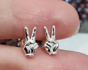 925 Sterling Silver Peace Sign Hand Stud Earrings Boho Earrings Hand Studs Hand Earrings Hand Jewelry Peace Studs Peace Earrings Peace Hand