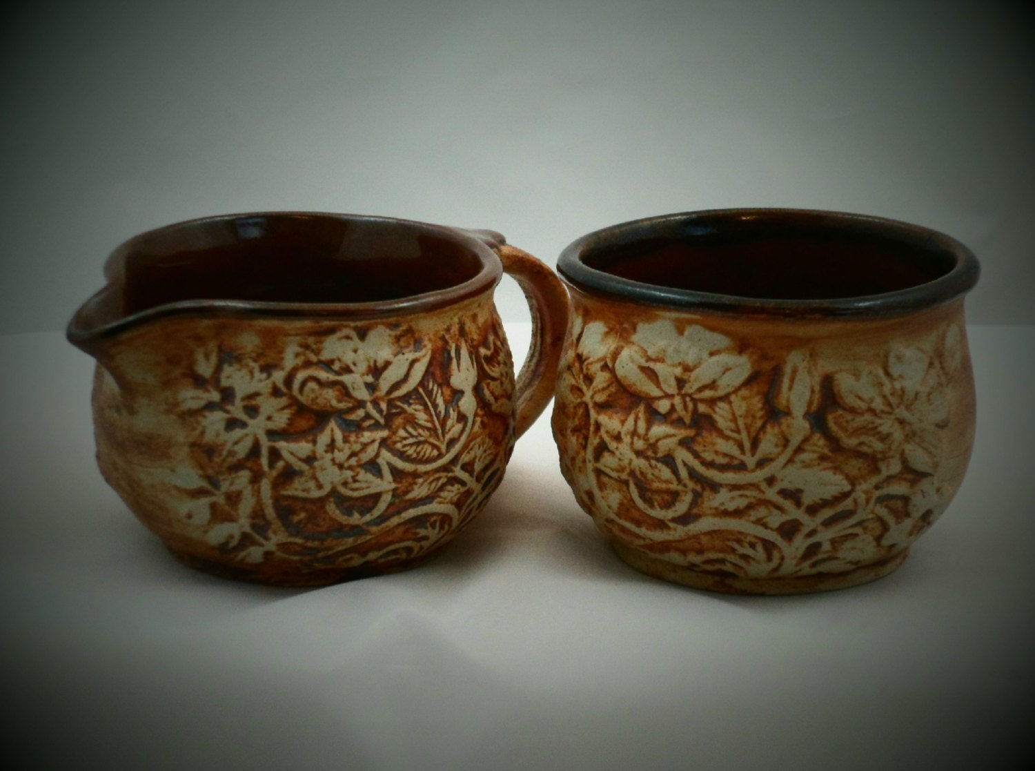 A creamer and sugar bowl by Quantock Designs pottery of Etsy