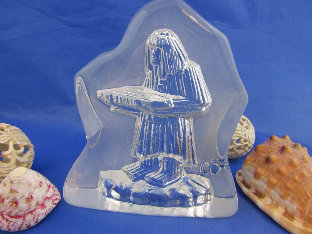 Photo Block Paperweight Glass Block / Paperweight With Intaglio Image of the Wooden - Etsy UK