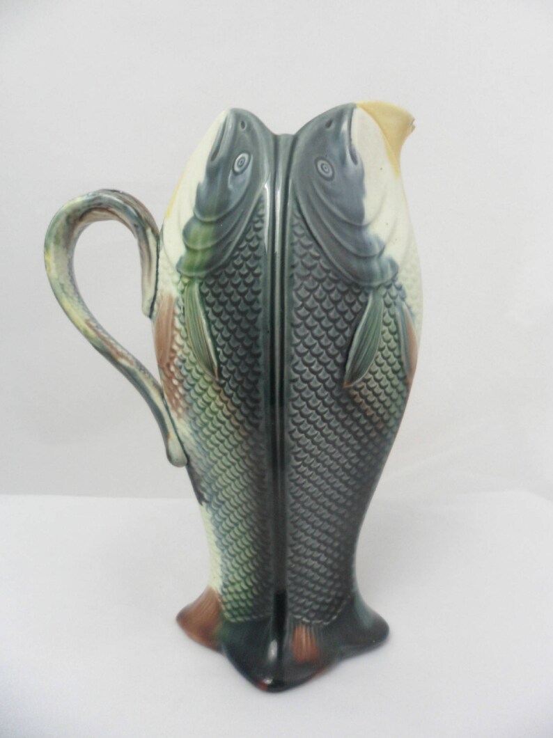 Rare piece circa 1880 19th c English majolica four sided jug in the