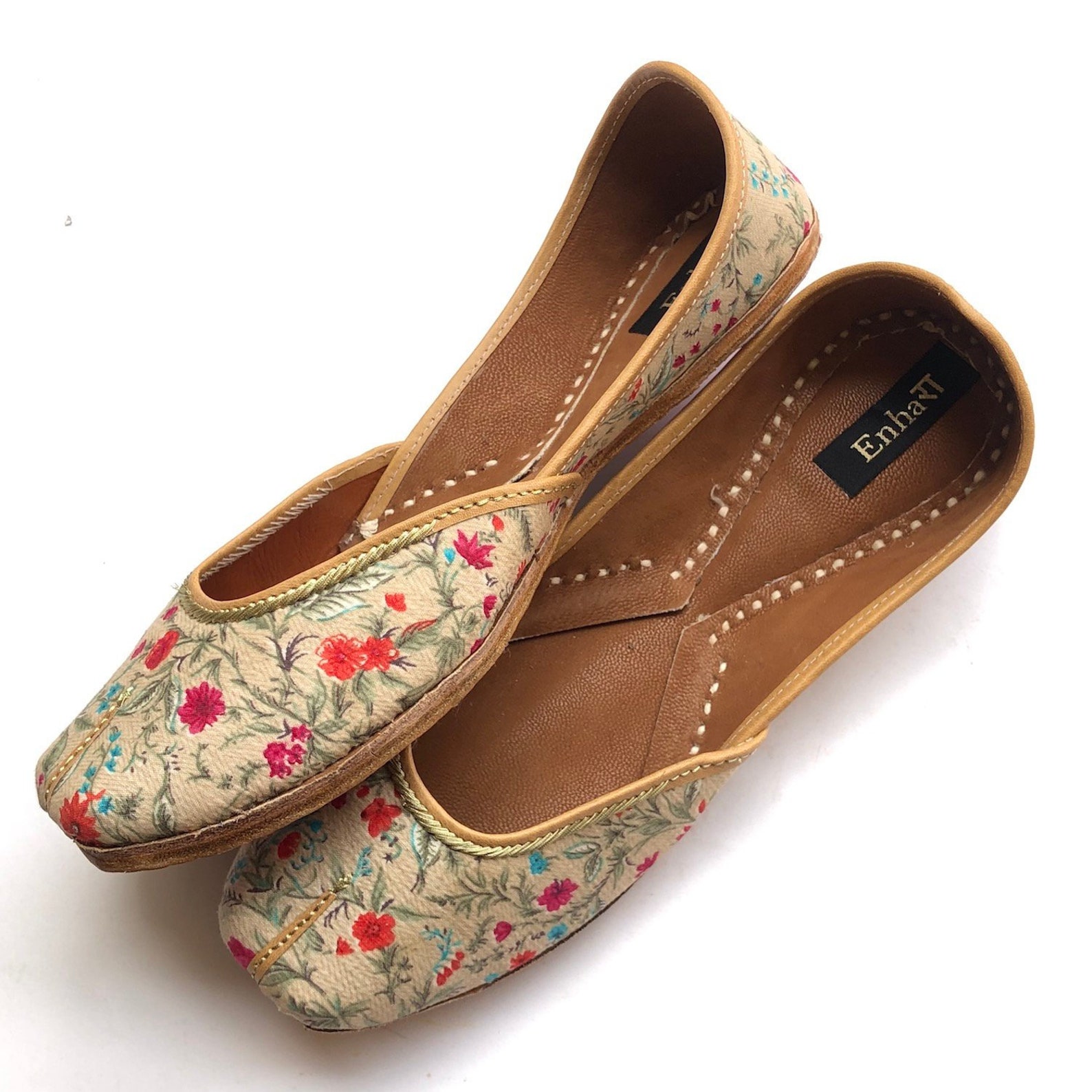 pink and white floral shoes for women, flat shoes, slip on shoes, indian shoes, ballet shoes, handmade designer shoes/juttis or