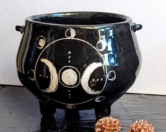 Handmade wicca witch triple moon cauldron