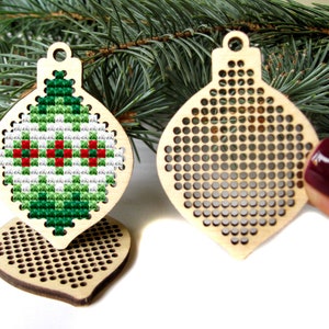 Bola de Navidad de madera para bordar en cruz, bola de Navidad para bordar en cruz, decoración de árbol de Navidad de madera, colgante para bordar en cruz, bola de madera para bordar en cruz