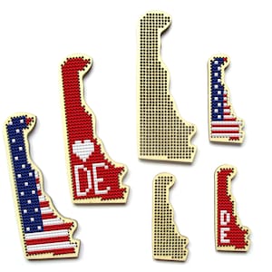 Delaware Wooden Cross Stitch Blank. United States cross stitch. Embroidery blank. Stitchabl Delaware Map. USA Cross Stitch Pattern.