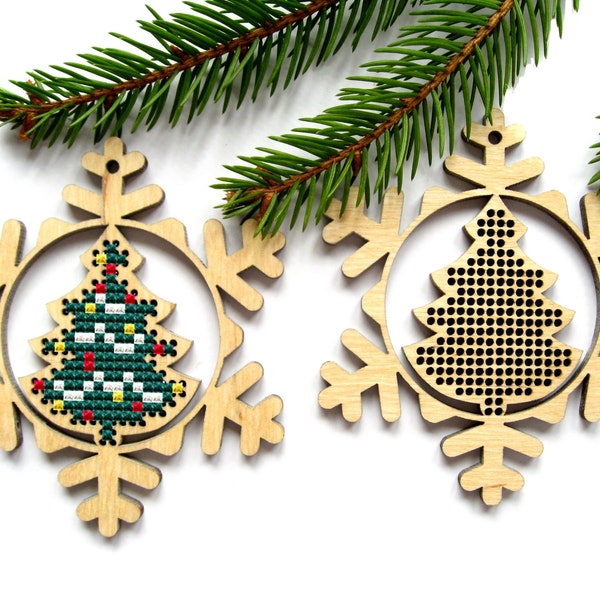 Christmas Bauble Cross Stitch Blank, Snowflake Cross Stitch Pattern, Wooden Christmas Tree Decor, Cross Stitch Christmas Snowflake